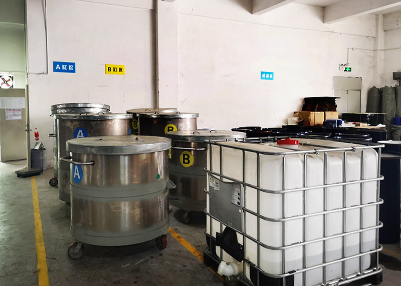 模具硅膠未到時間就出現脫模的原因 ？