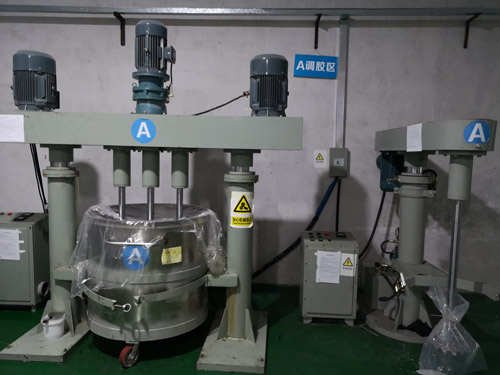 制作模具硅橡膠產品時需要什么設備？